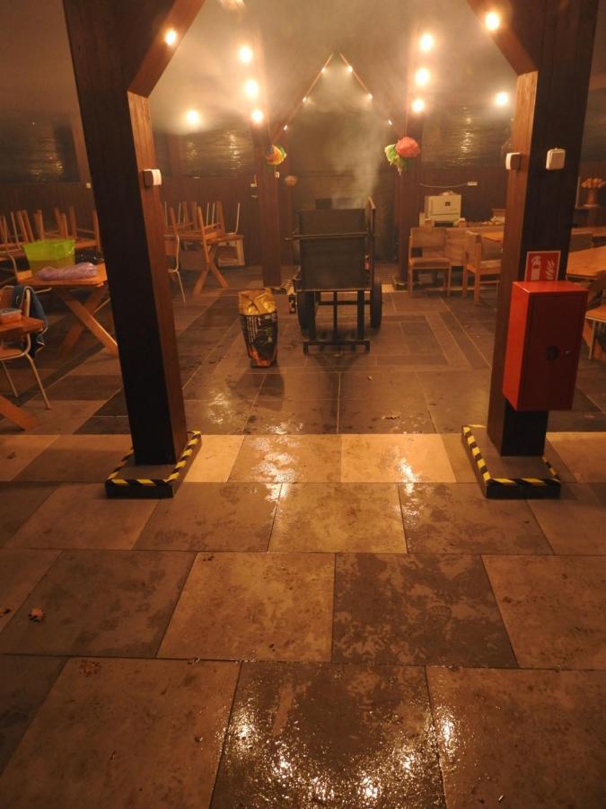 Anastasis Hotel Mirostowice Gorne ภายนอก รูปภาพ